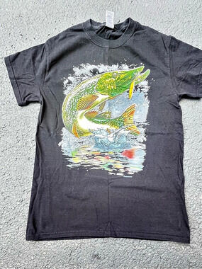 Men’s Jumping Pike Fish Fishing Fisherman Mens Cotton T-Shirt Size Small